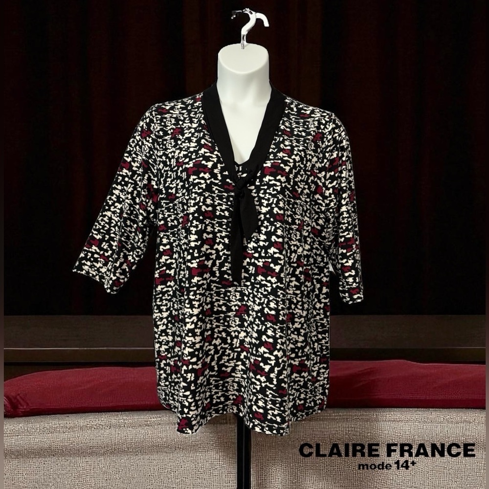 NWOT, Claire France, Soft and Flowy Plus Size Blouse, 2X, Black, Red, White